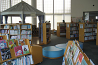 児童図書コーナー（二か所に分かれています）